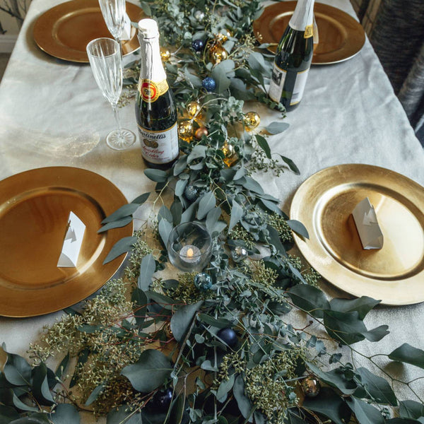 How To: DIY Christmas Table Garland