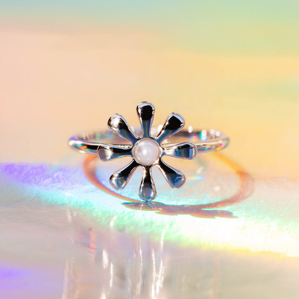 Flower Power Ring 4