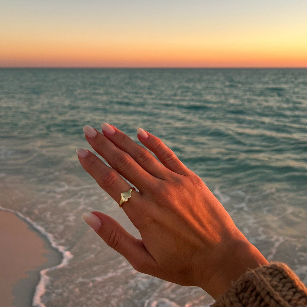 Engravable One Heart Ring 7