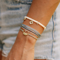 Outdoorsy Gals Vinyl Disc Stretch Bracelet Gallery Thumbnail