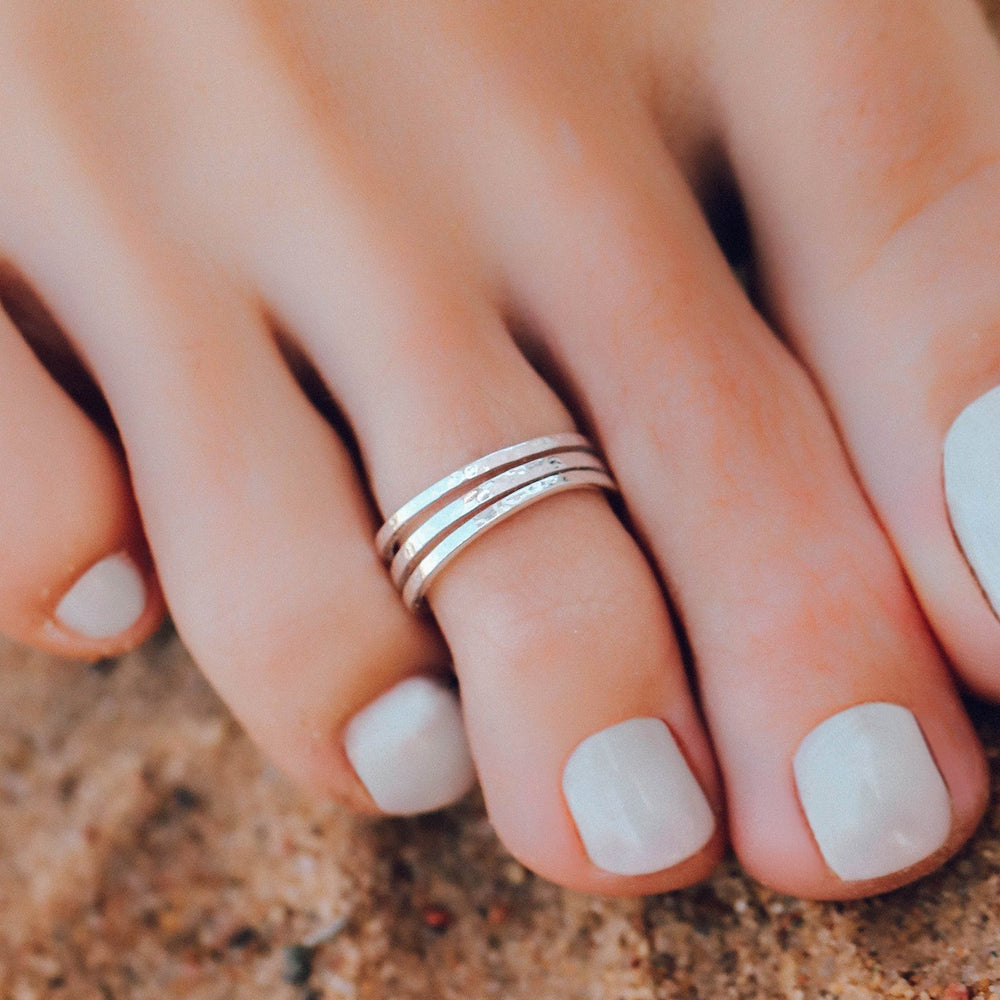 Triple Band Toe Ring 2