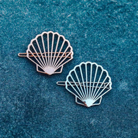 Clam Shell Hair Barrette Gallery Thumbnail