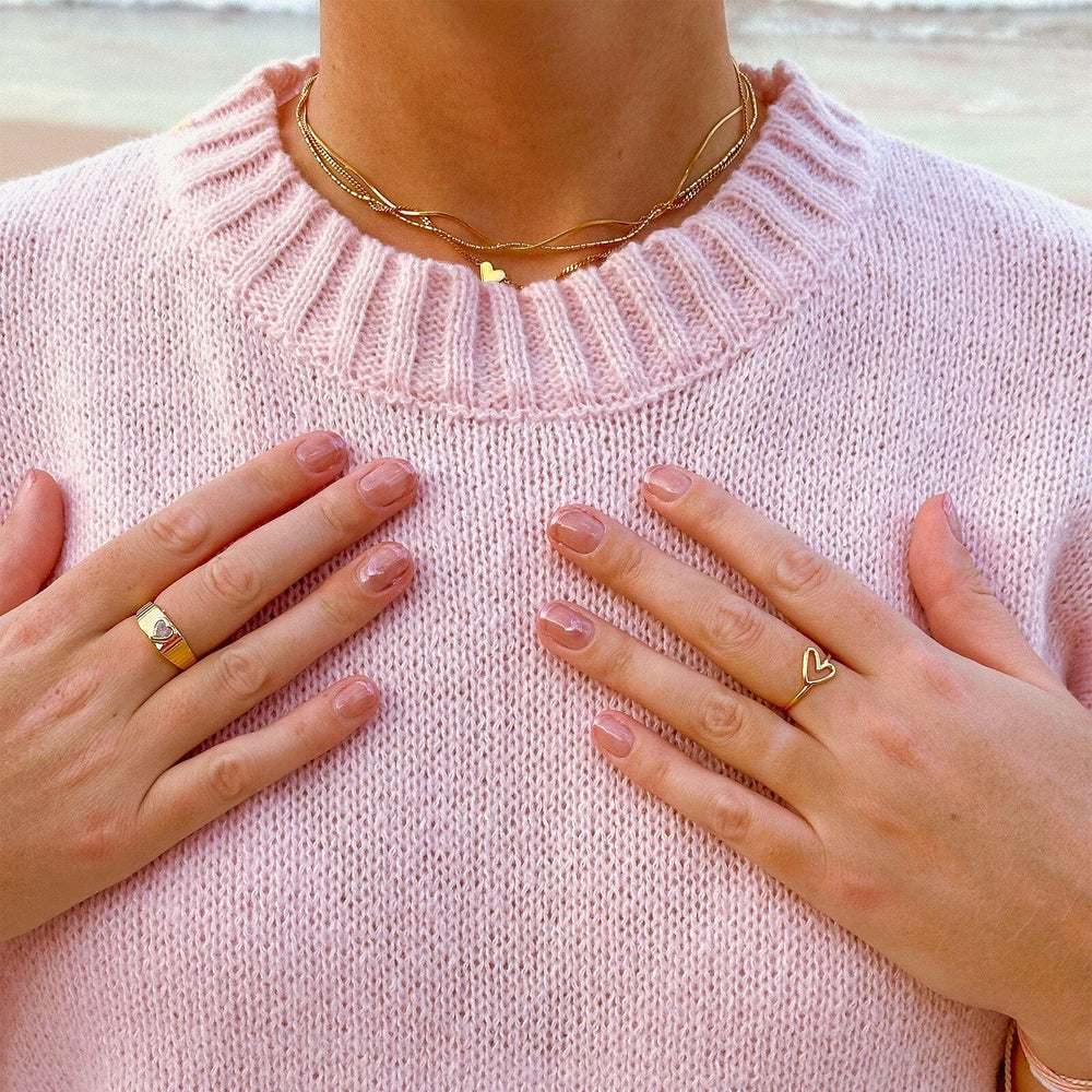 Wide Ribbed Heart Ring 7