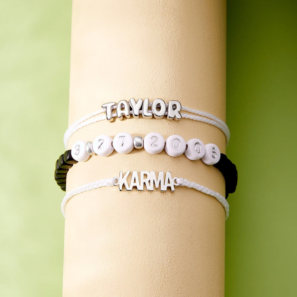 Nameplate Bracelet 10