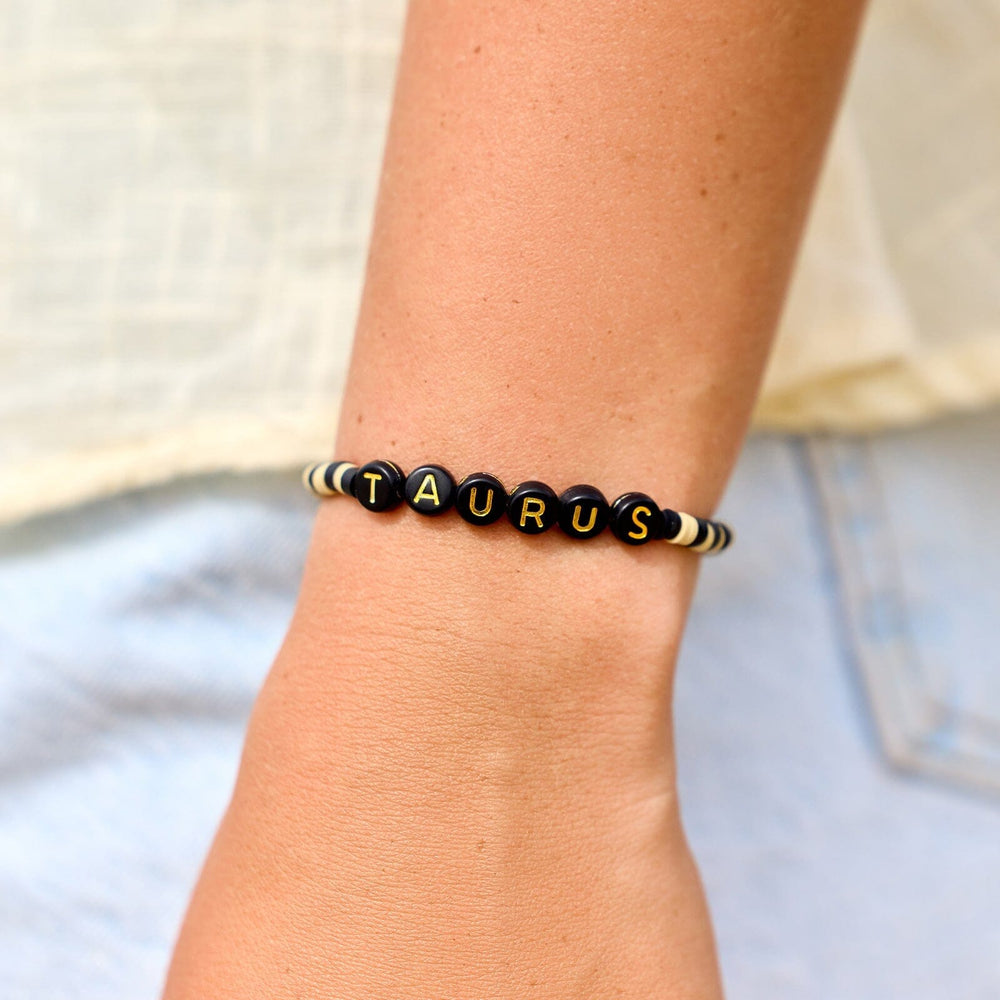 Black Vinyl Disc Stretch Bracelet 2