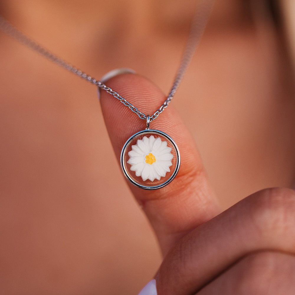 Meadow Pendant Necklace 3