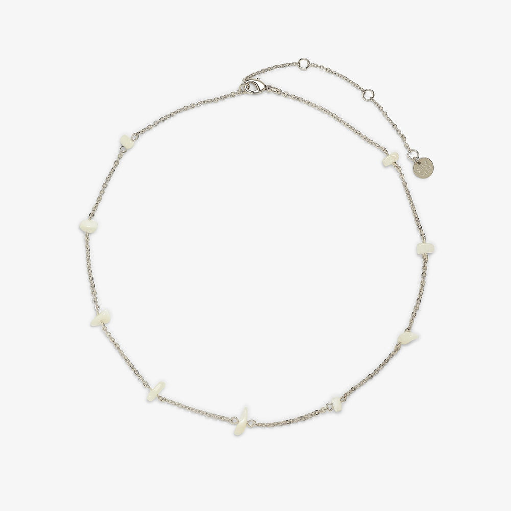 Pearl Chip Choker 1