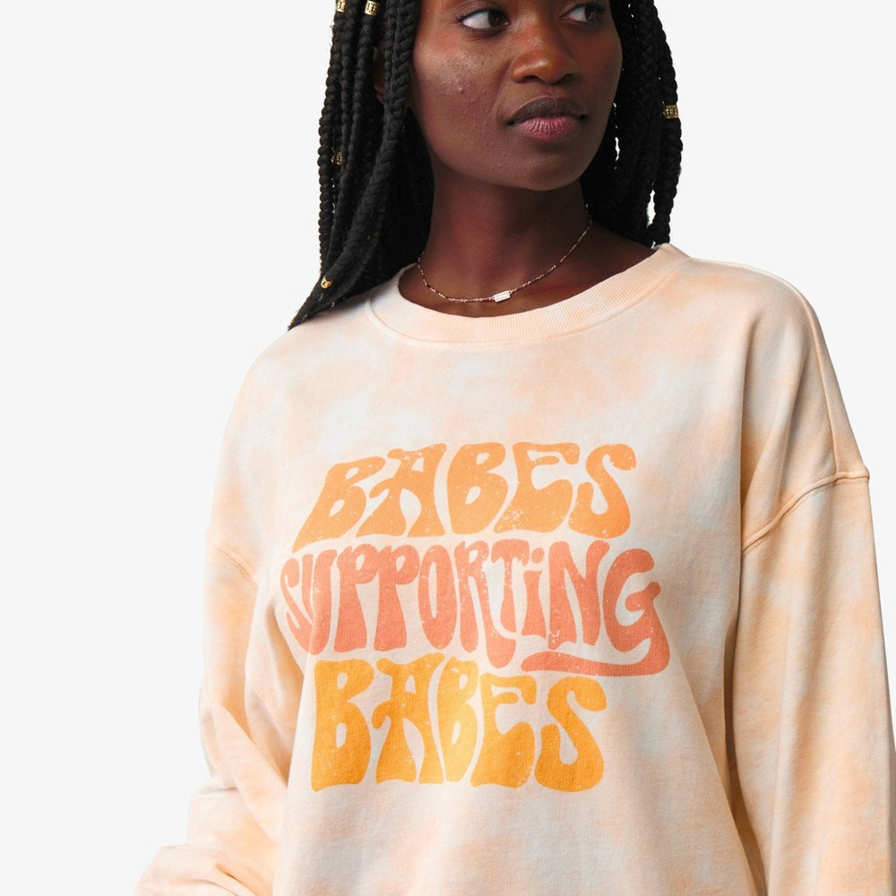 Babes Supporting Babes Oversized Crew Fleece 2