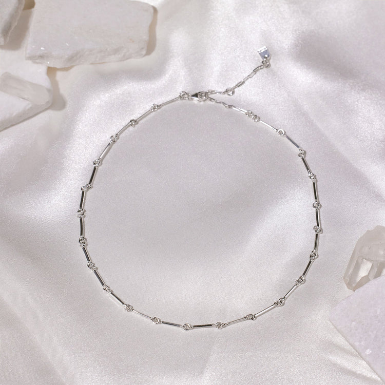 Bar Chain Choker