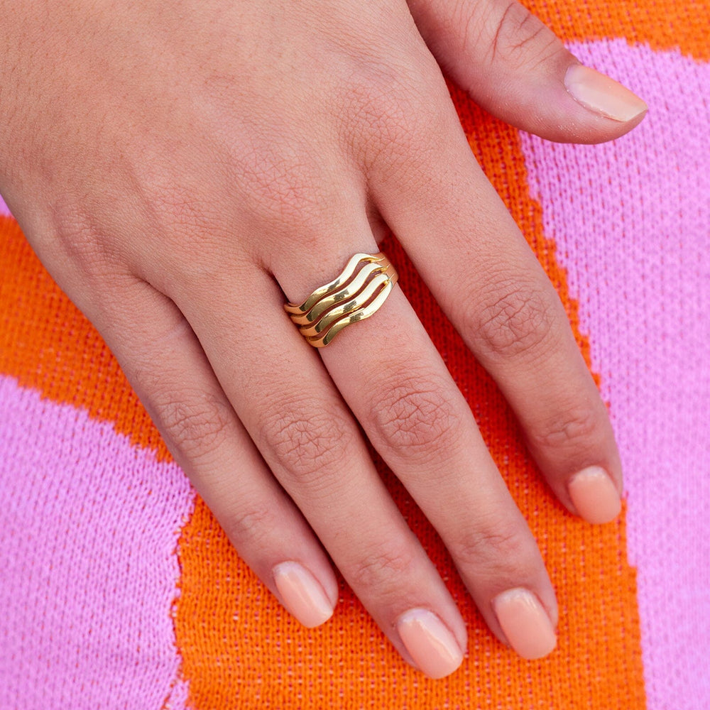 Wavy Ring 3