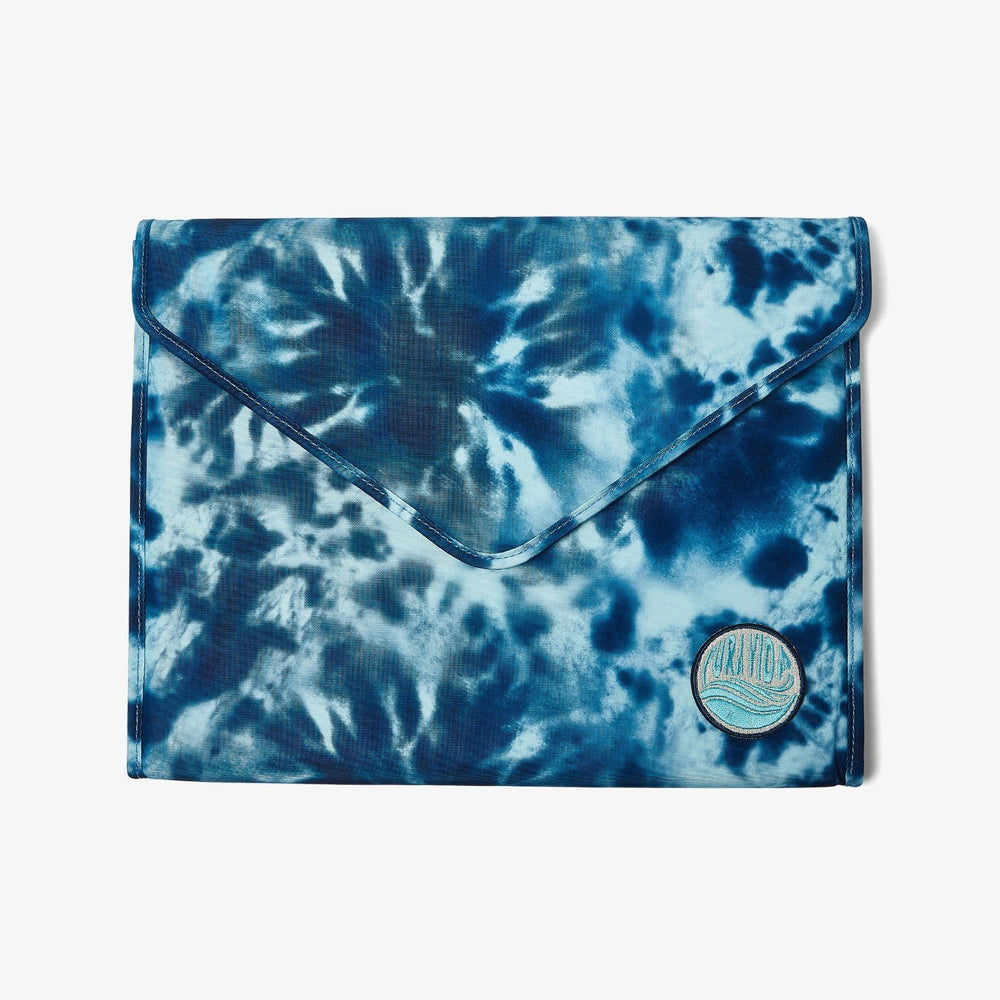 Blue Tie Dye Laptop Case 1